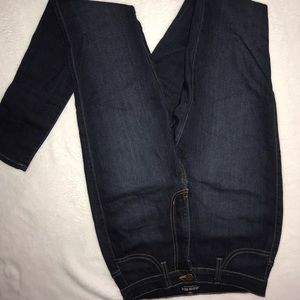 High waisted jeans